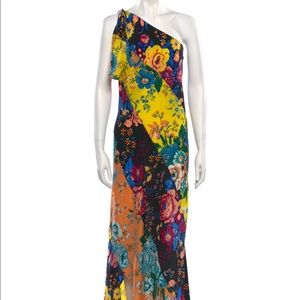 Diane Von Furstenberg silk maxi dress. Size Small